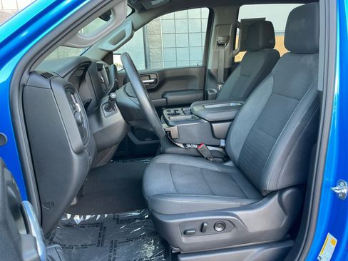 Used 2026 Chevrolet Silverado 1500 Custom RWD image 12