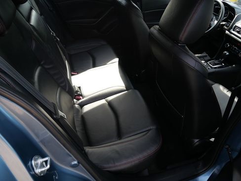 Used 2014 MAZDA MAZDA3 s Touring FWD image 24