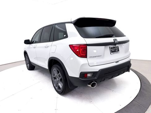 Used 2023 Honda Passport EX-L image 14