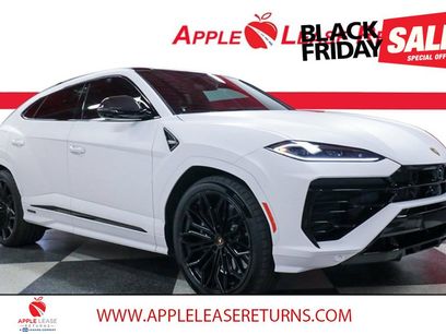 Used 2025 Lamborghini Urus SE
