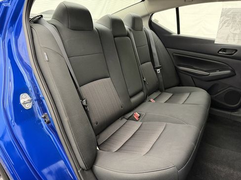 Used 2025 Nissan Altima 2.5 SV image 19