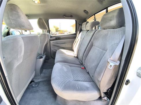 Used 2009 Toyota Tacoma PreRunner RWD image 10