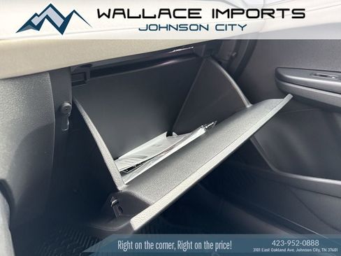 New 2026 Volkswagen Taos SE image 42