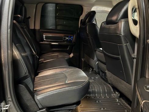 Used 2018 RAM 2500 Laramie AWD/4WD image 12