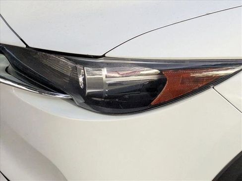 Used 2021 MAZDA CX-5 Touring image 6