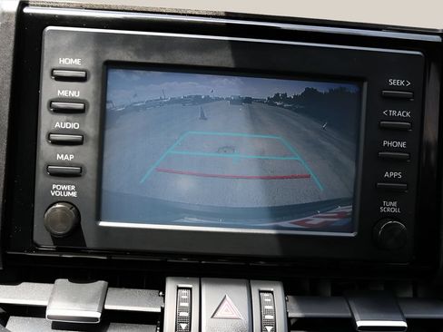 Used 2019 Toyota RAV4 XLE Premium w/ All Weather Liner Package FWD image 23