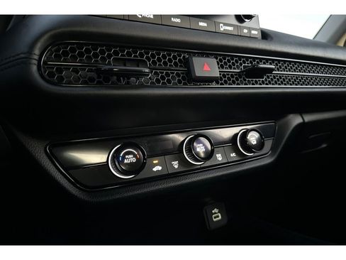 Certified 2023 Honda HR-V LX image 28