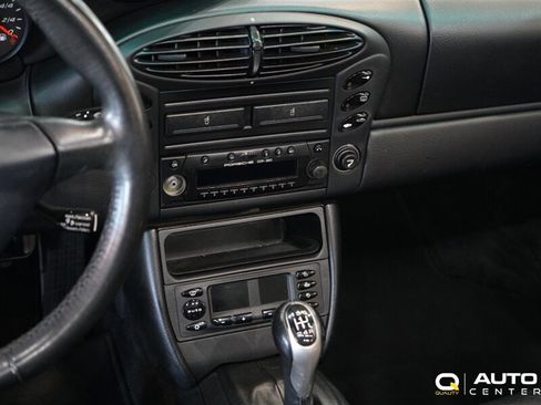 Used 2001 Porsche Boxster RWD image 22