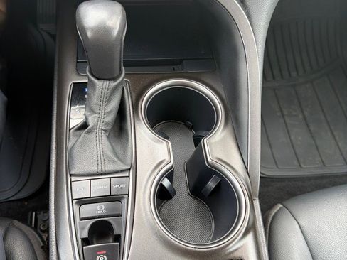 Used 2024 Toyota Camry SE w/ Cold Weather Package image 14