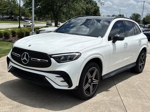 Used 2023 Mercedes-Benz GLC 300 4MATIC image 12