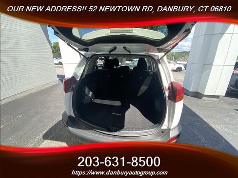 Used 2015 Toyota RAV4 XLE AWD/4WD image 19