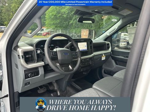 New 2025 Ford F250 XL image 9