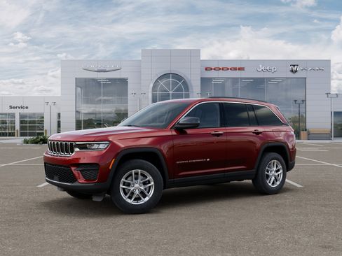 New 2025 Jeep Grand Cherokee Laredo X w/ Luxury Tech Group I AWD/4WD image 26