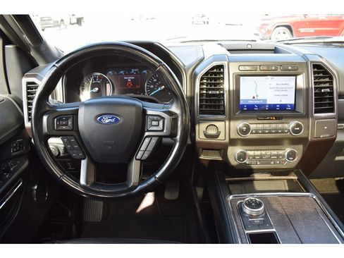 Used 2020 Ford Expedition Limited image 26