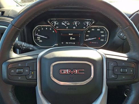 Certified 2021 GMC Sierra 1500 SLE image 18