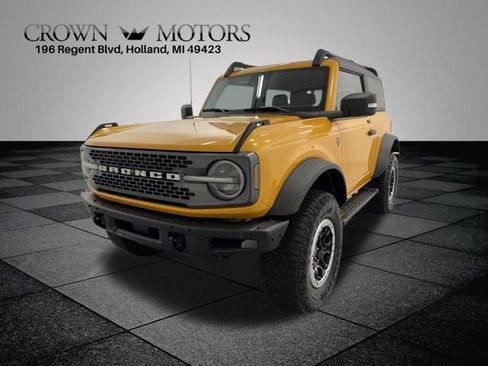 Used 2021 Ford Bronco Badlands image 3