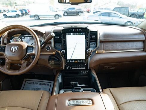 Used 2022 RAM 2500 Limited image 32