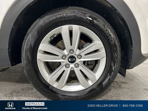 Used 2019 Kia Sportage LX w/ LX Popular Package AWD/4WD image 12