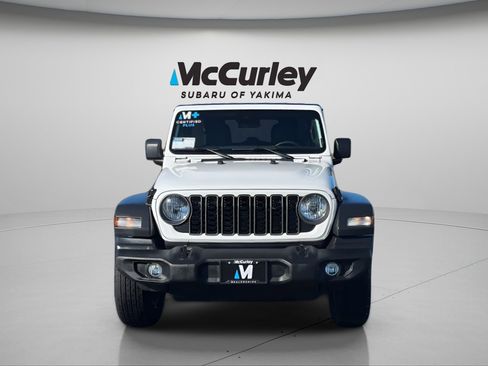 Used 2024 Jeep Wrangler Sport S image 8