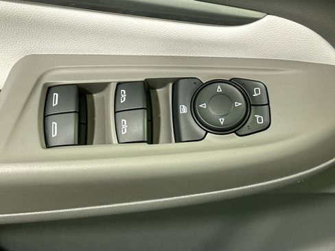 Used 2023 Chevrolet Bolt EUV Premier w/ Super Cruise Package image 16