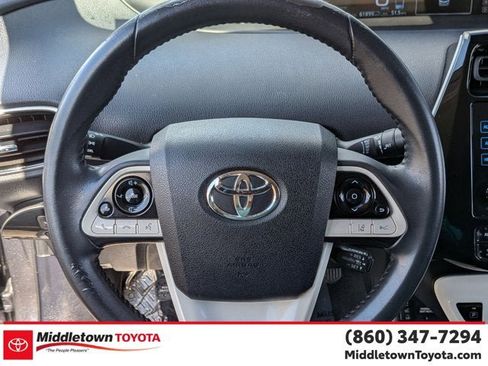 Used 2018 Toyota Prius Prime Plus w/ Carpet Mat Package FWD image 17