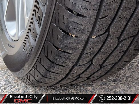 Used 2023 Chevrolet Silverado 1500 LT AWD/4WD image 13
