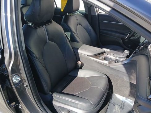 Used 2024 Toyota Camry XSE FWD image 23