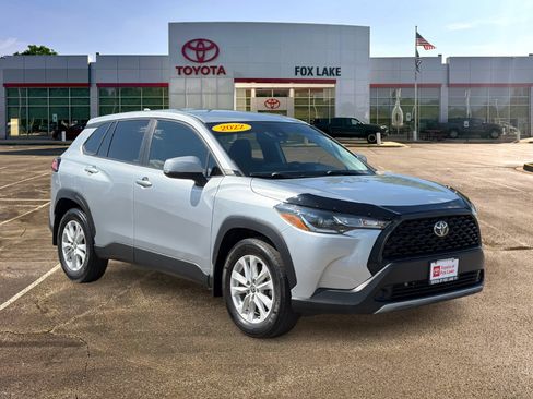 Used 2022 Toyota Corolla Cross LE AWD/4WD image 7
