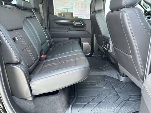 Used 2025 Chevrolet Silverado 1500 High Country w/ High Country Premium Package AWD/4WD image 53