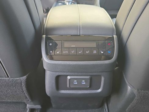 Certified 2026 INFINITI QX60 Luxe w/ Cargo Package image 17