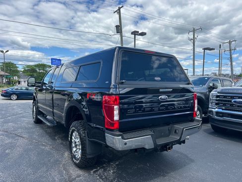 Used 2022 Ford F350 XLT w/ XLT Premium Package AWD/4WD image 12