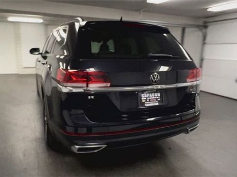 Used 2022 Volkswagen Atlas SE image 7