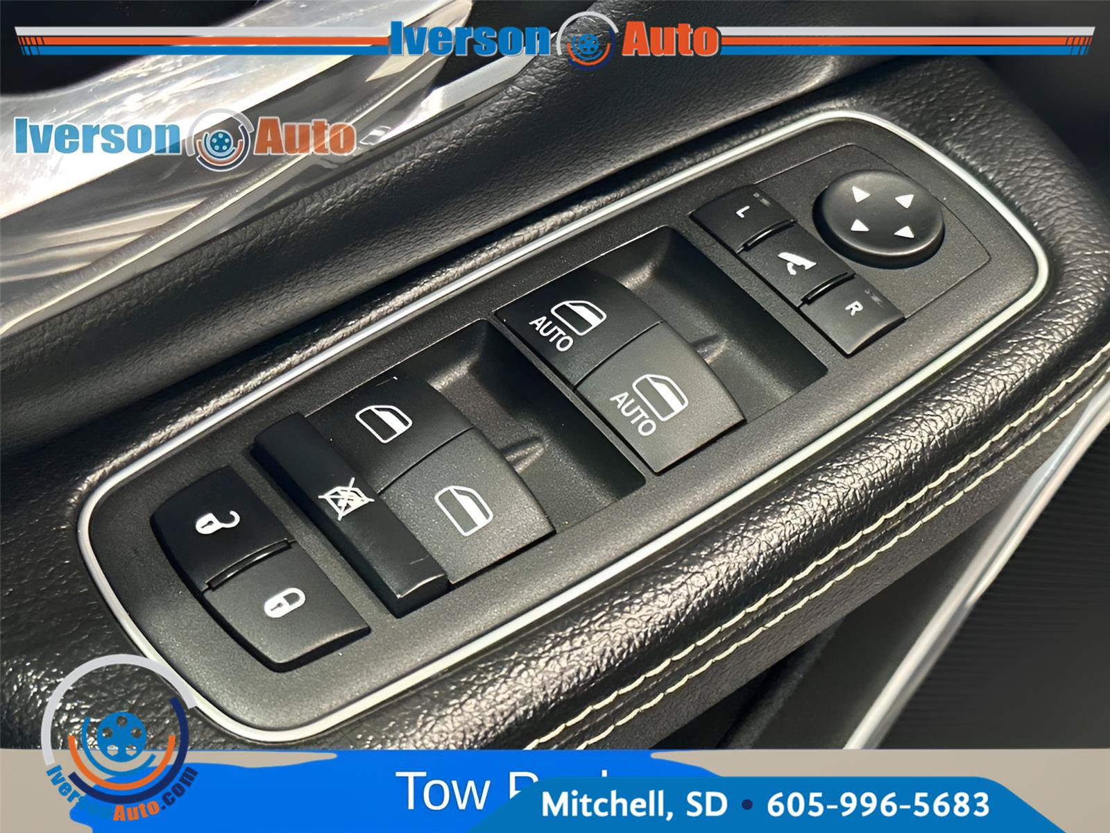 Used 2024 RAM 1500 Laramie AWD/4WD image 16