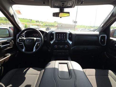 Used 2020 Chevrolet Silverado 1500 RST AWD/4WD image 30