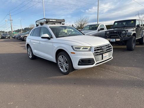 Used 2019 Audi Q5 Prestige image 3