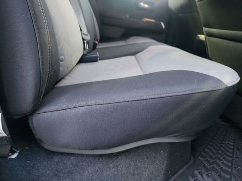 Used 2023 Toyota Tacoma TRD Off-Road image 30