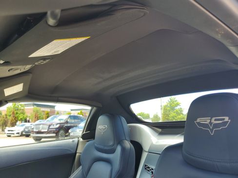 Used 2013 Chevrolet Corvette Grand Sport w/ 4LT Preferred Equipment Group RWD image 11