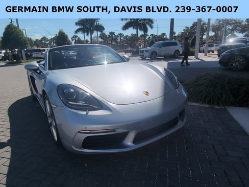 Used 2017 Porsche 718 Boxster S image 4