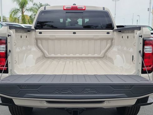 New 2026 GMC Canyon Elevation image 6