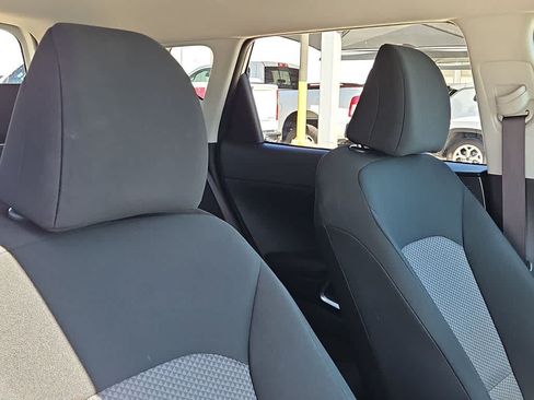 Used 2025 Kia Soul LX w/ LX Technology Package FWD image 18