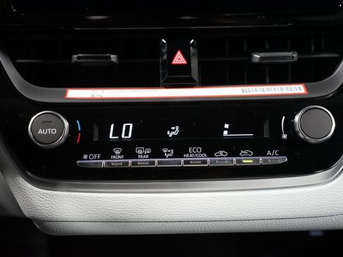 New 2026 Toyota Corolla SE FWD image 20