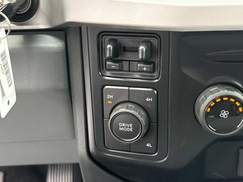 New 2026 Ford F250 XL w/ STX Appearance Package AWD/4WD image 17