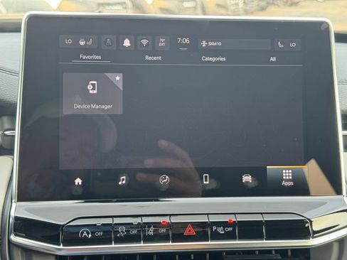 New 2026 Jeep Compass Limited AWD/4WD image 33