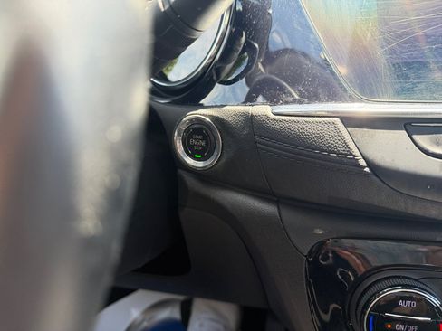 Used 2022 Buick Encore GX Select FWD image 24