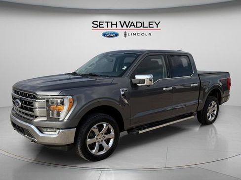 Used 2022 Ford F150 Lariat w/ Max Trailer Tow Package image 3