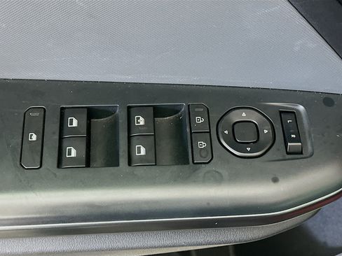 Used 2025 Kia K4 FWD image 15