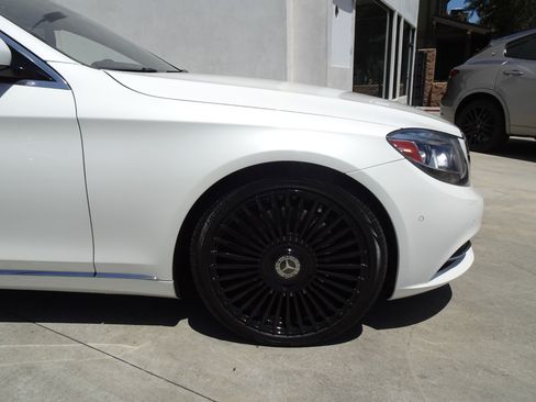 Used 2015 Mercedes-Benz S 550 Sedan image 9