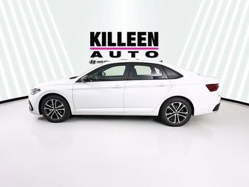 New 2026 Volkswagen Jetta Sport FWD image 4