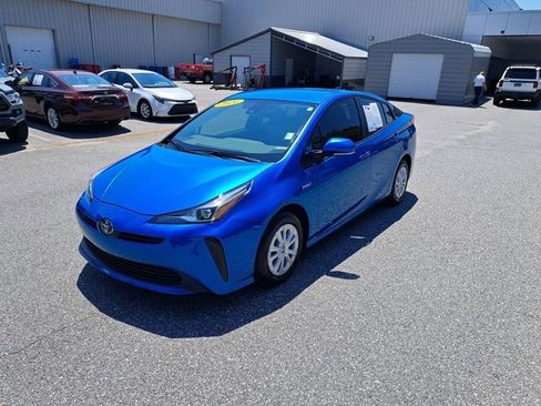 Used 2021 Toyota Prius L Eco image 8