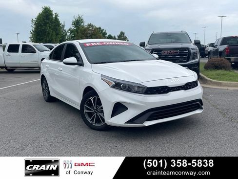 Used 2024 Kia Forte LXS FWD image 1